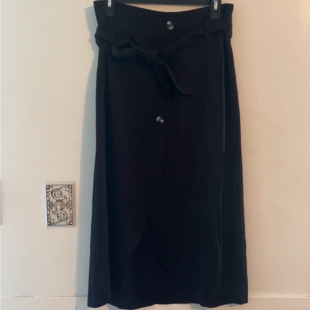 Aura Black Midi A-Line Skirt with Tie Front